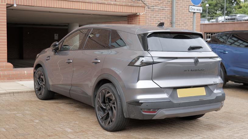 3866034 1.6 E-Tech FHEV 145 Techno 5dr Auto