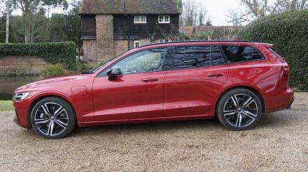Volvo V60 2.0 T8 [455] PHEV Ultra Dark 5dr AWD Auto