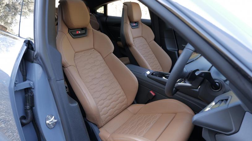 3866675 435kW 105kWh S 4dr Auto