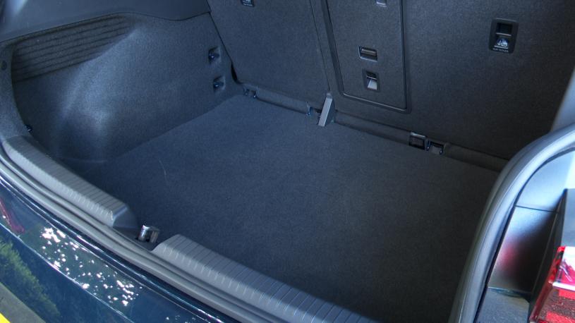 3846583 170kW e-Boost V2 59kWh 5dr Auto