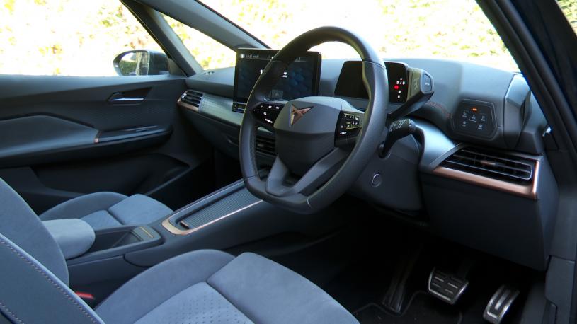 3846586 240kW e-Boost VZ First Edition 79kWh 5dr Auto