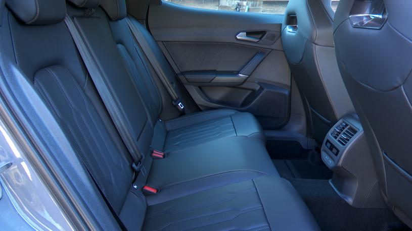 3866996 1.5 eHybrid 204 V1 5dr DSG