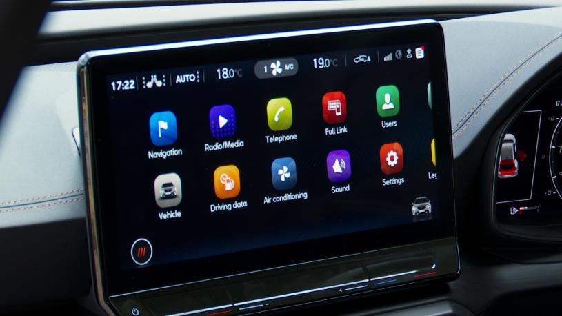 3865957 1.5 eHybrid 272 VZ2 5dr DSG