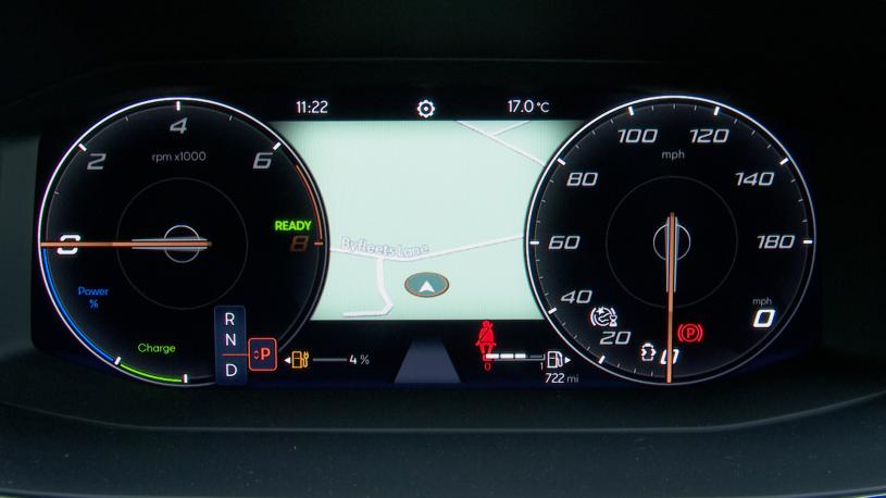 3867093 1.5 eHybrid 204 V3 5dr DSG