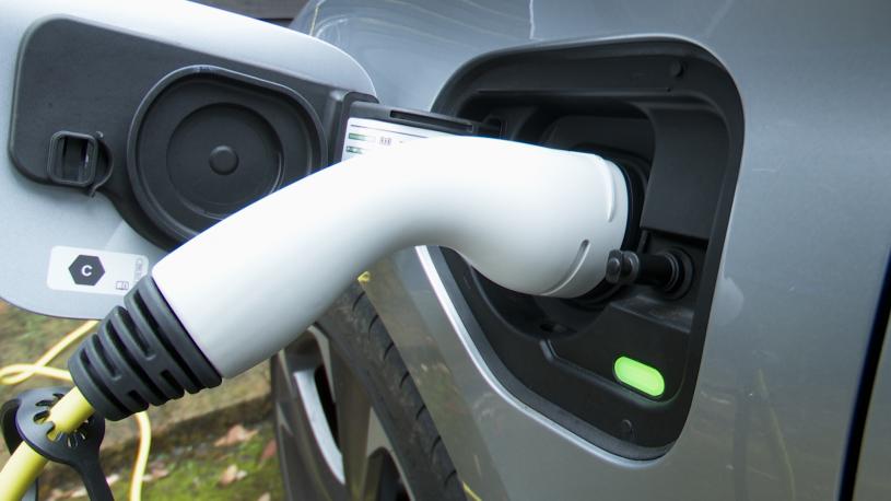 3867102 1.5 eHybrid 204 V3 5dr DSG