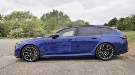 BMW M5 M5 4dr DCT [Ultimate Pack]