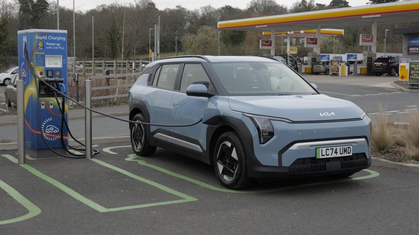 3867192 148kW GT-Line S 81.4kWh 5dr Auto