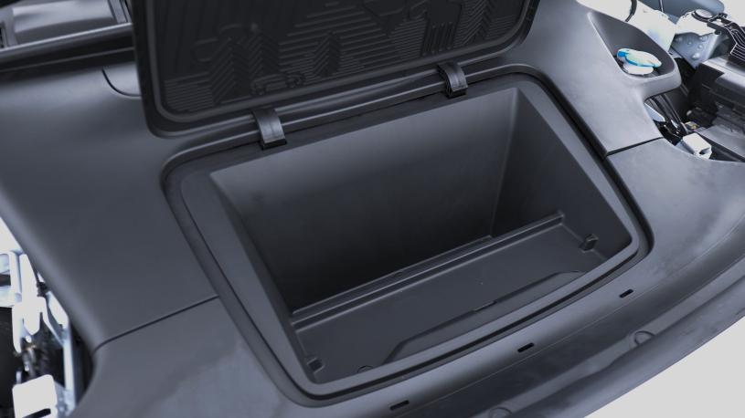 3867200 200kW SM Extended Range Core 69kWh 5dr Auto