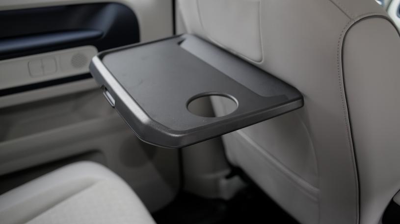 3942796 210kW Style Pro 86kWh 5dr LWB Auto [7 Seat/Comf]