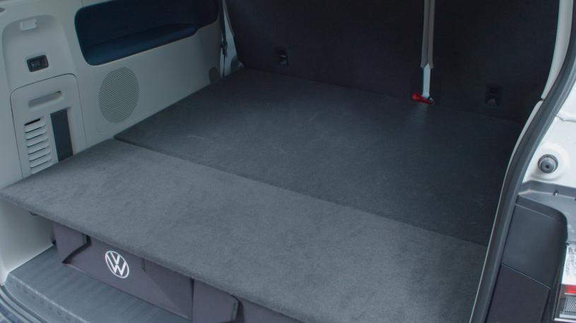 3942796 210kW Style Pro 86kWh 5dr LWB Auto [7 Seat/Comf]