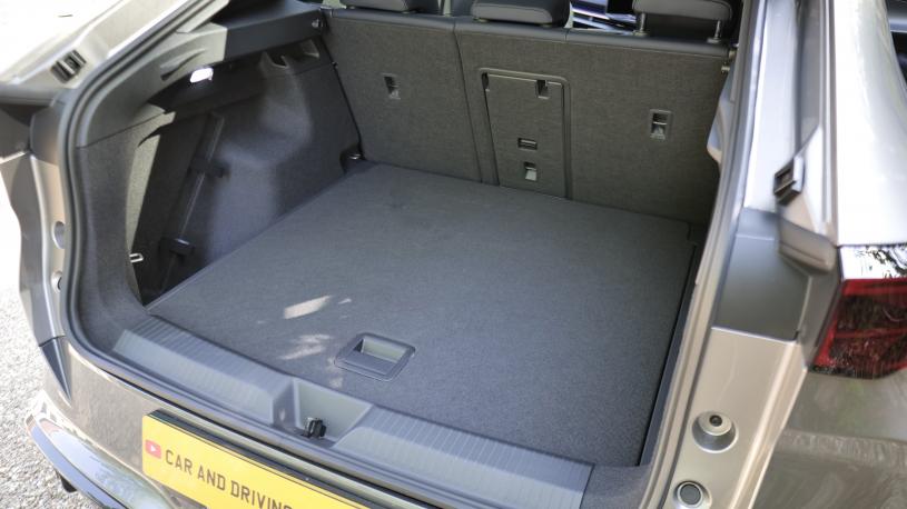 3867231 210kW V1 77kWh 5dr Auto