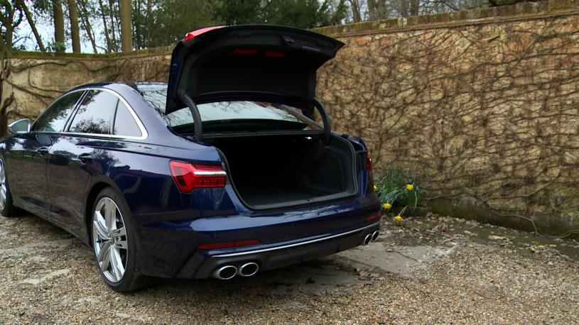 3879308 370kW S6 100kWh Edition 1 5dr Auto