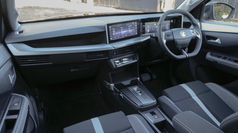 3938143 83kW GS 44kWh 5dr Auto