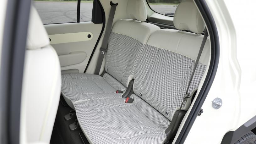 3902518 85kW 02 49kWh 5dr Auto