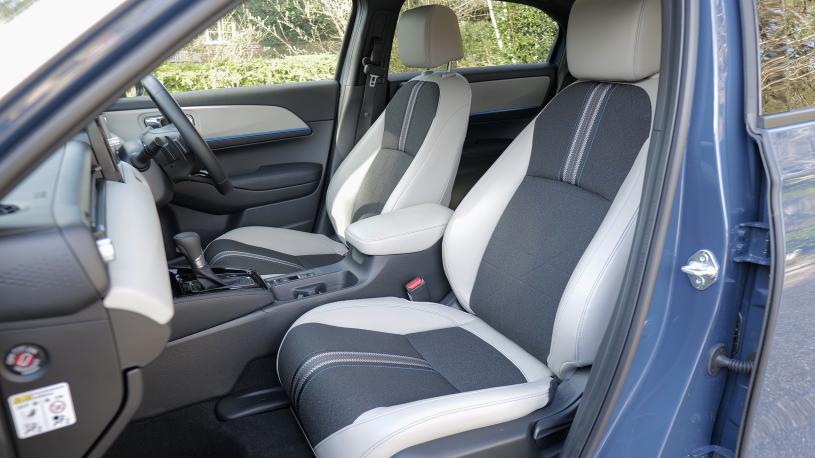 3875259 1.5 eHEV Elegance 5dr CVT