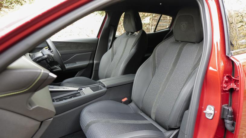 3902594 158kW GT 58kWh 5dr Auto