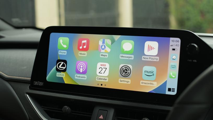 3899387 300e 150kW 72.8 kWh Premium Plus Tech 5dr E-CVT