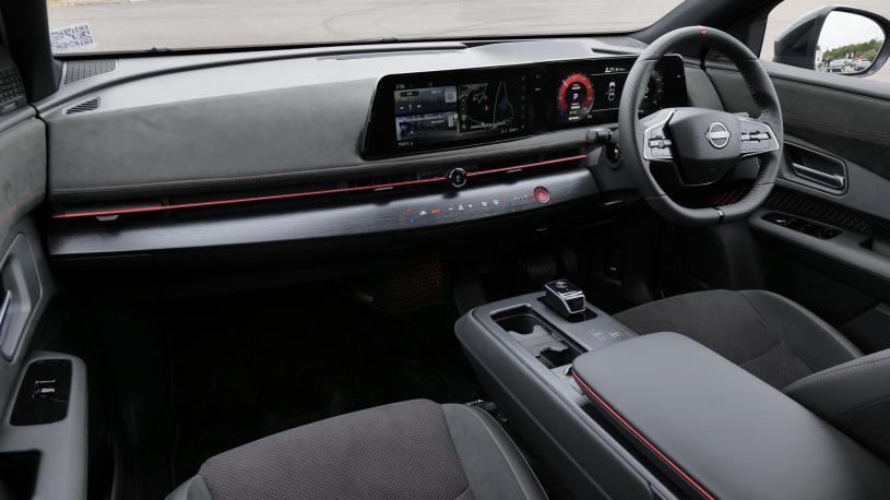 3903588 320kW Nismo 87kWh 22kWCh 5dr e-4ORCE Auto