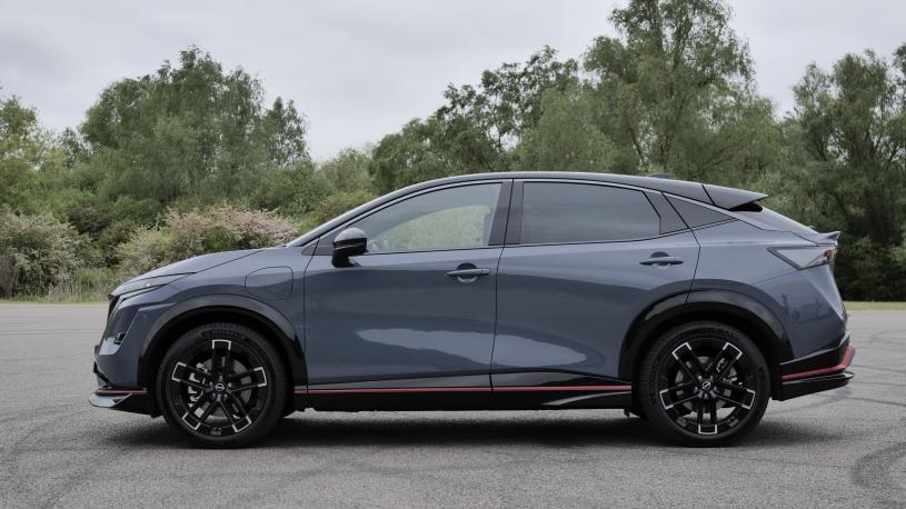 3903588 320kW Nismo 87kWh 22kWCh 5dr e-4ORCE Auto