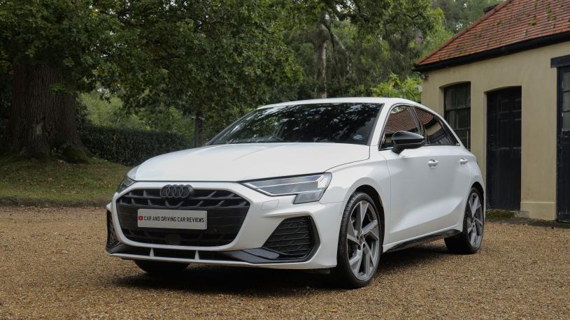 3903531 40 TFSI e Black Edition 5dr S Tronic