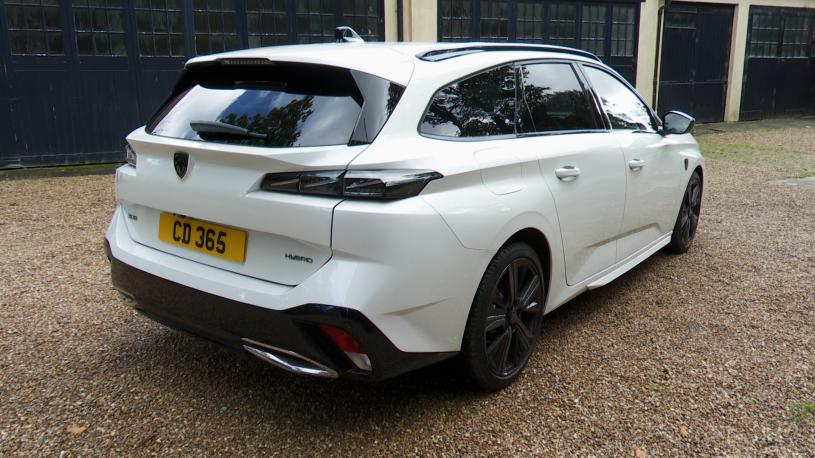 3933395 1.6 Plug-in Hybrid 195 Allure 5dr e-DSC7