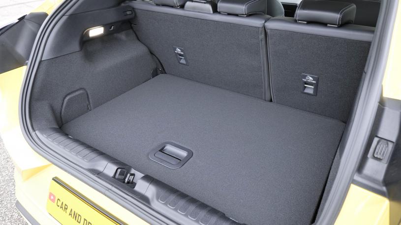 3942640 123kW Select 43kWh 5dr Auto [Comfort/Adv Drv Asst]