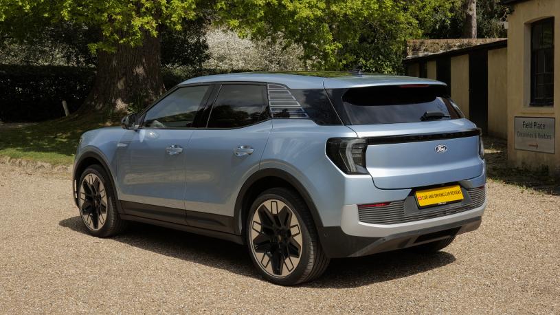 3942631 125kW Premium 52kWh 5dr Auto [Driver Assist Pack]