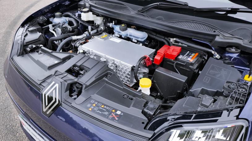 3909797 90kW Techno Urban Range 40kWh 5dr Auto