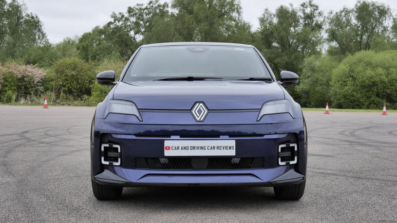 3909797 90kW Techno Urban Range 40kWh 5dr Auto