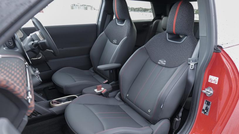 3914073 190kW John Cooper Works 54kWh 3dr Auto