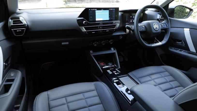 3946647 100kW You Standard Range 50kWh 5dr Auto