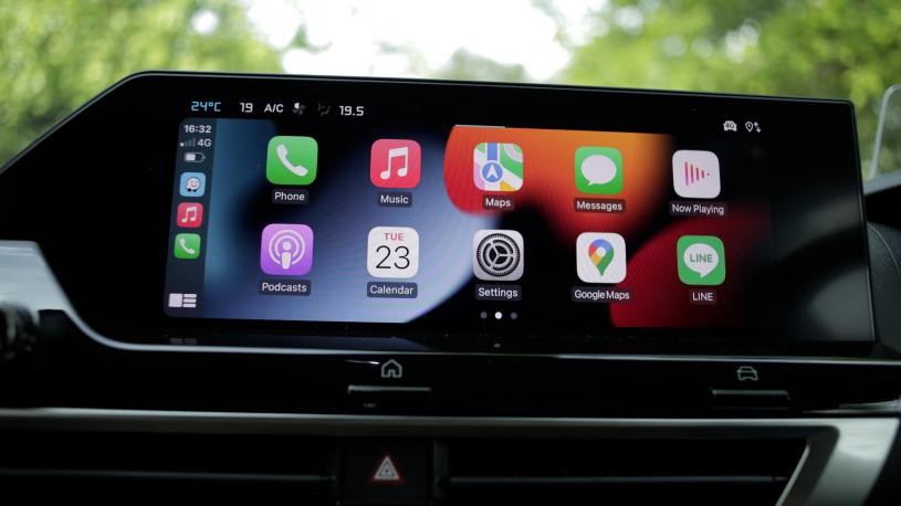 3946646 100kW Plus Standard Range 50kWh 5dr Auto