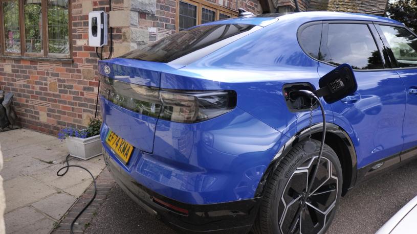 3978665 250kW Select 79kWh AWD 5dr Auto [Driver Assist]