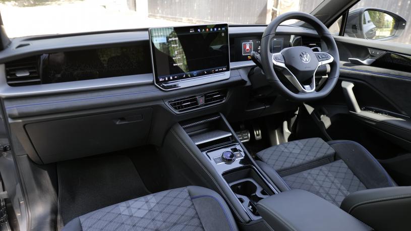 3938378 1.5 TSI eHybrid R-Line Edition 5dr DSG6