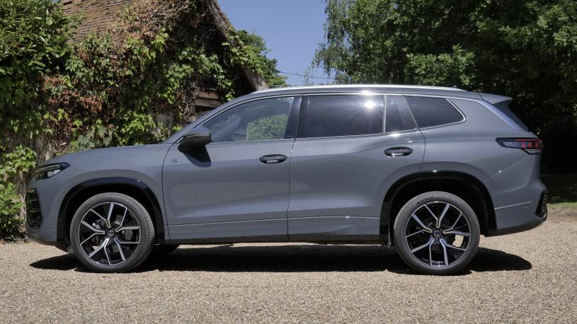 3938379 1.5 TSI eHybrid 272 R-Line Edition 5dr DSG6