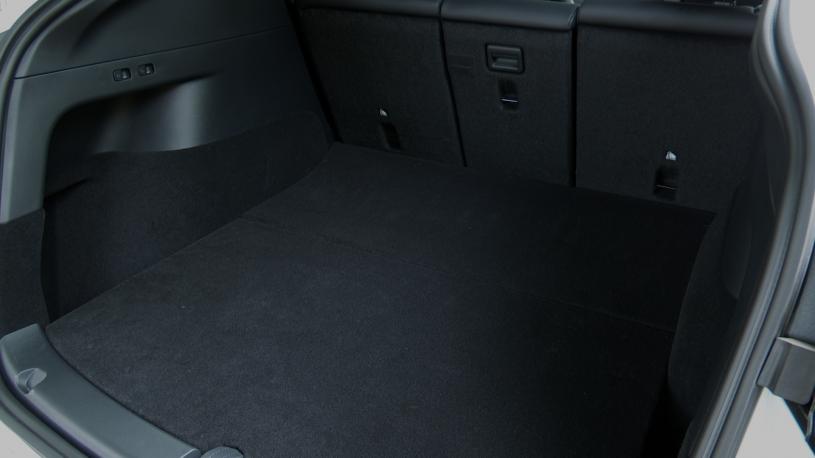 3938153 Long Range AWD 5dr Auto