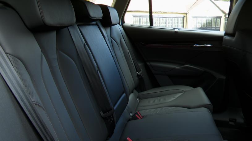 3938091 210kW 85 Edition 82kWh 5dr Auto [Maxx]