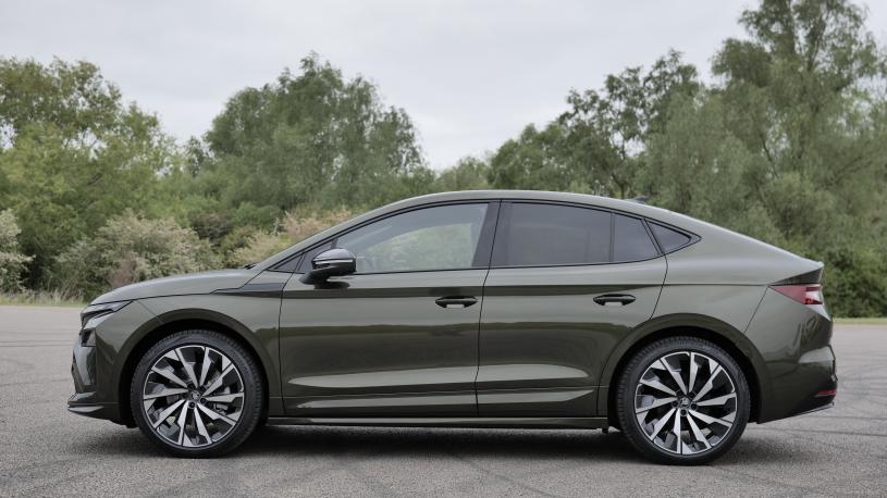 3942723 210kW 85 Edition 82kWh 5dr Auto [Lounge/Maxx]