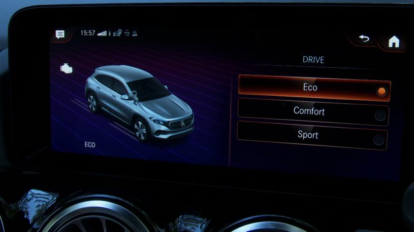 3940936 EQA 300 4M 168kW AMG Line Premium 70.5kWh 5dr Auto