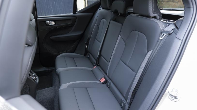 3940962 185kW Ext Range Ultra Black Edition 82kWh 5dr Auto