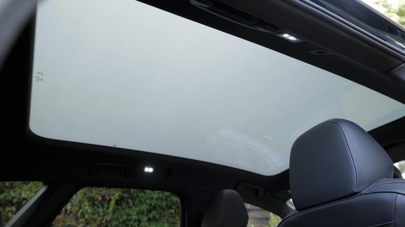 3942760 210kW Match Pro S Plus 86kWh 5dr Auto