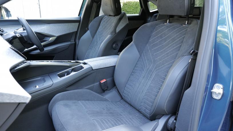 3958041 239kW Dual Motor 4WD Launch Edition 73kWh 5dr Auto