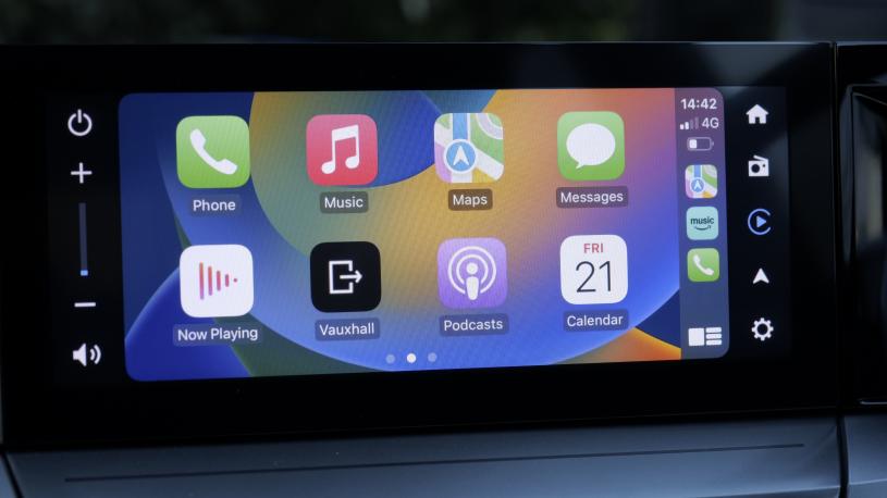 3956874 83kW Design 54kWh Ext Range 5dr Auto [Styling]