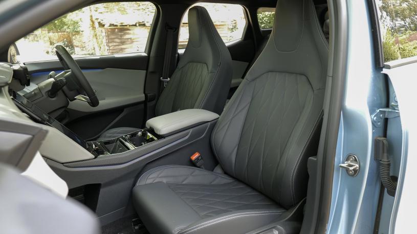 3942634 125kW Style 52kWh 5dr Auto [Driver Assist Pack]