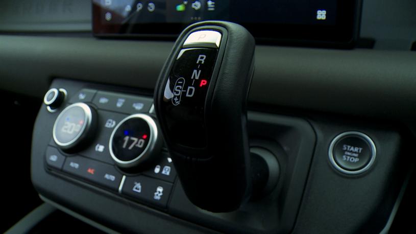 3957912 2.0 P300e X-Dynamic SE 110 5dr Auto