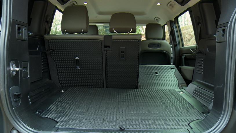 3961512 2.0 P300e X-Dynamic HSE 110 5dr Auto [6 Seat] [NI]