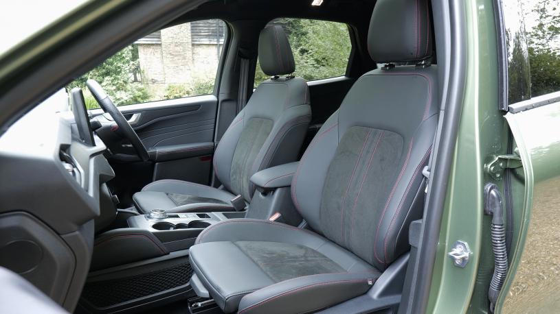 3954782 2.5 PHEV ST-Line X Black Package 5dr CVT