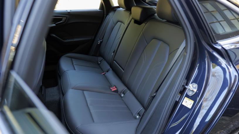 3954668 2.0 TFSI 299 e Quattro S line 5dr S Tronic