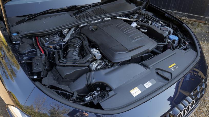 3954662 2.0 TFSI 299 e Quattro S line 5dr S Tronic [S+V]