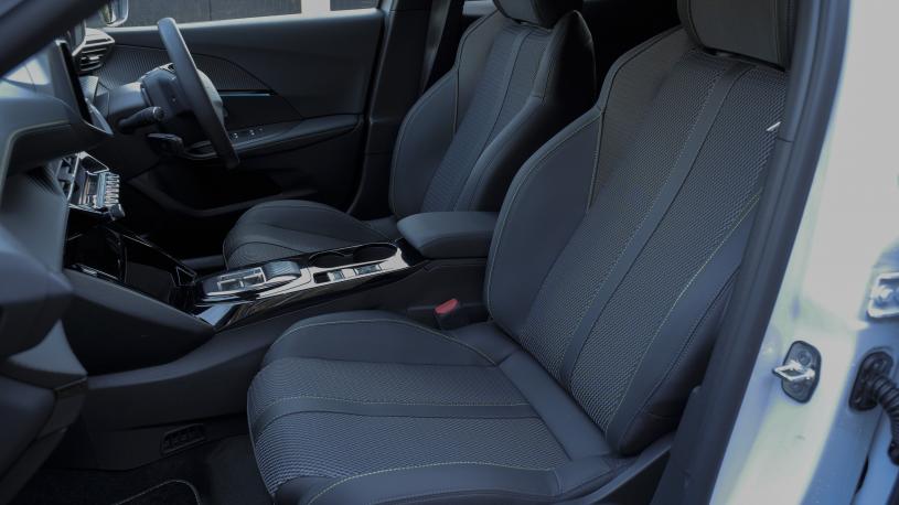 3954959 115kW GT Premium 54kWh 5dr Auto